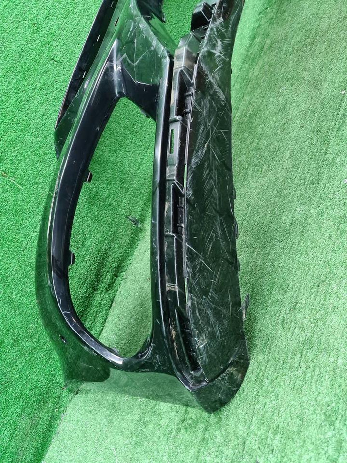 Бампер передний Mercedes C W205 (2014-2018) AMG