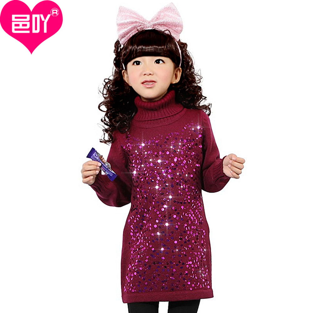 Платье-джемпер детское с высоким воротом расшитое пайетками