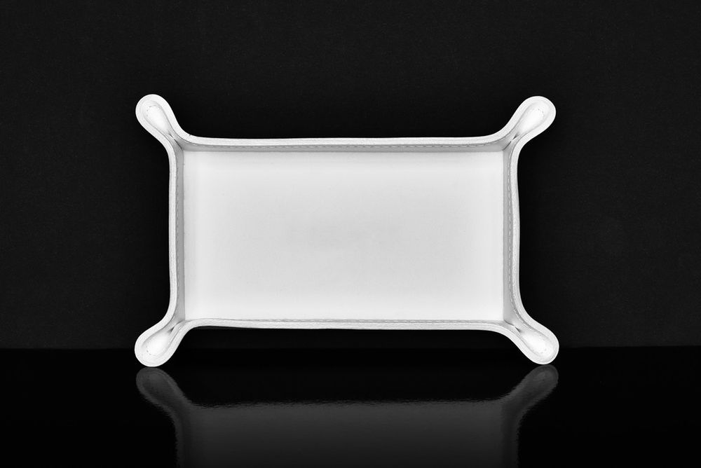 Средний фигурный лоток из кожи белый