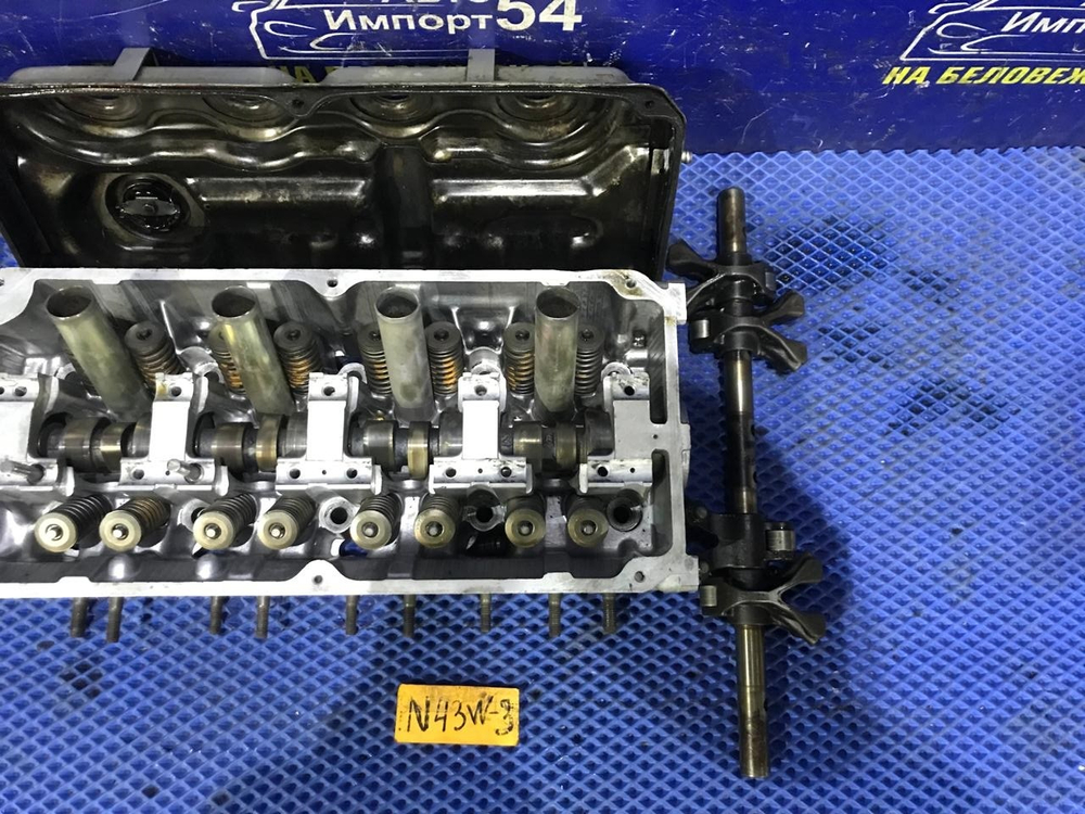 Головка блока цилиндров MITSUBISHI CHARIOT 1994