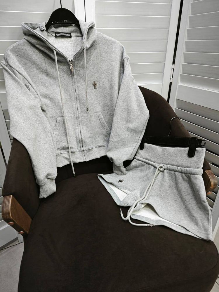Костюм Chrome Hearts