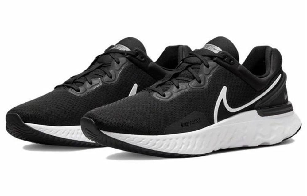 Кроссовки Nike React Miler 3