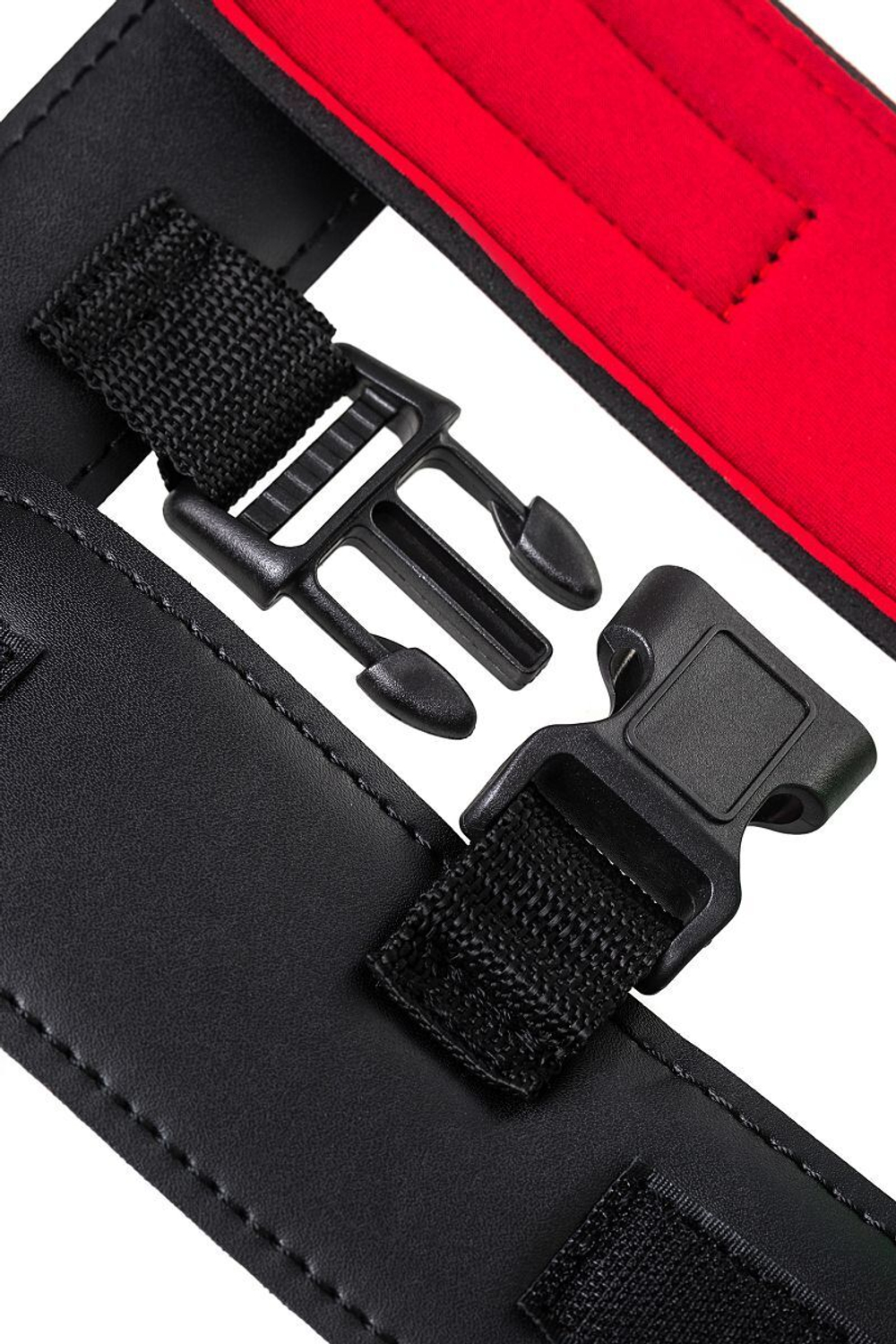 Черный ошейник с наручниками на липучках (Цвет: черный)