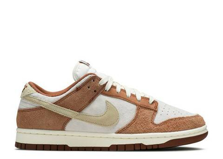 Dunk Low Premium "Medium Curry"