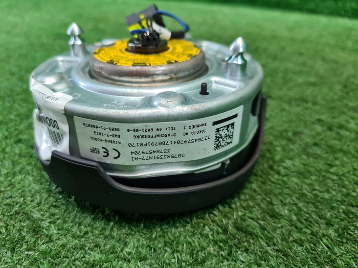 Подушка безопасности в руль BMW 1er F20 2011-2019