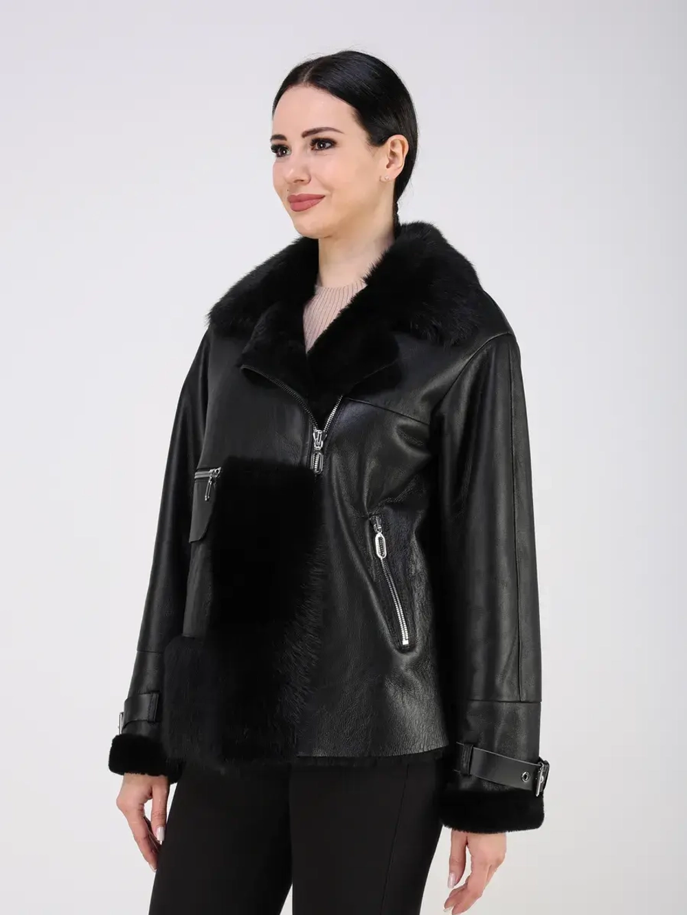 Дубленка зимняя натуральная короткая