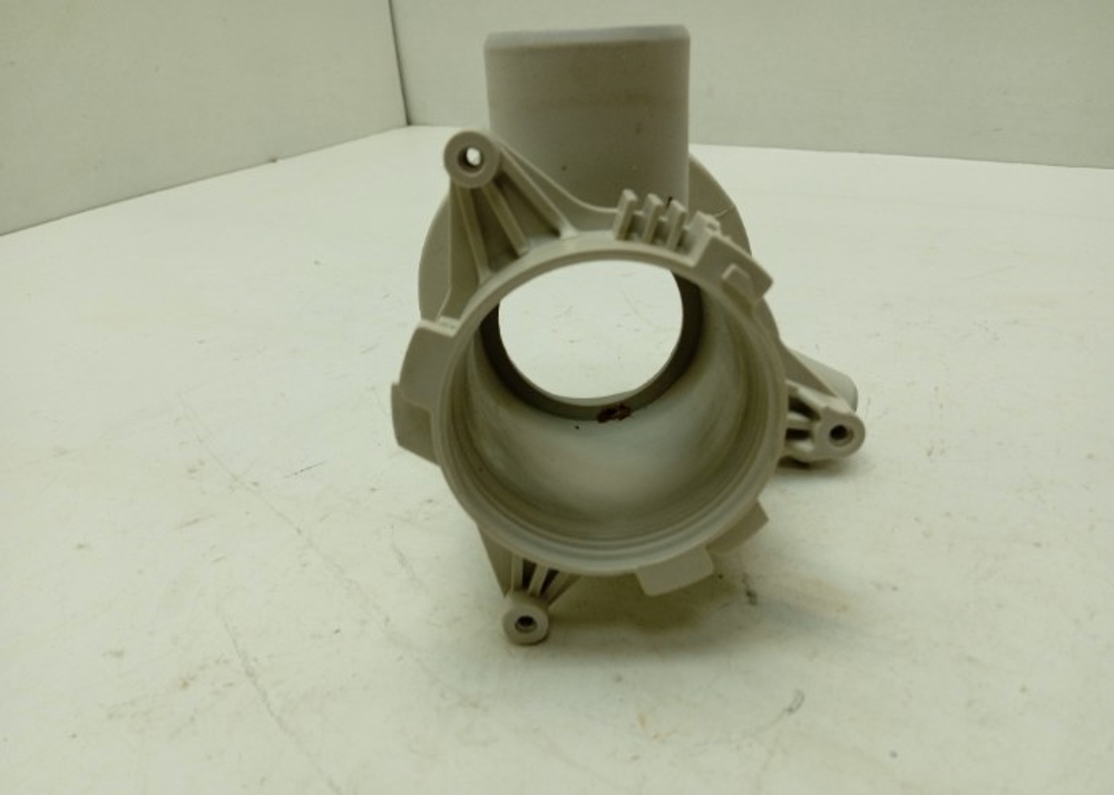 RGE785P2XSWI кт133 Корпус улитки для стиральной машины Beko RGE785P2XSWI б/у