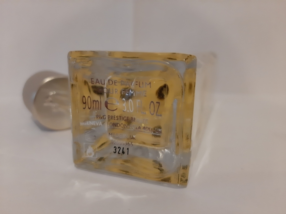 Lacoste Pour Femme 90ml (Коробка парфюма без слюды, парфюм новый, распаковка для фото)