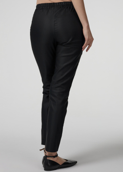 Брюки с защипами