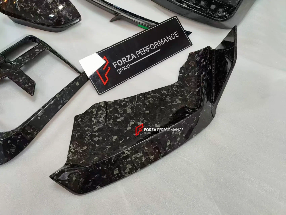 Карбоновый обвес для BMW 7 серии G70 2022+ БМВ