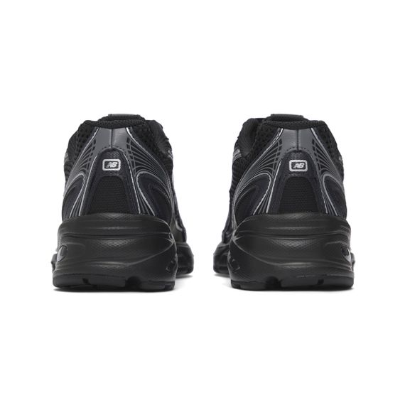 New Balance NB 740 Беговые кроссовки Низкие Черные Унисекс