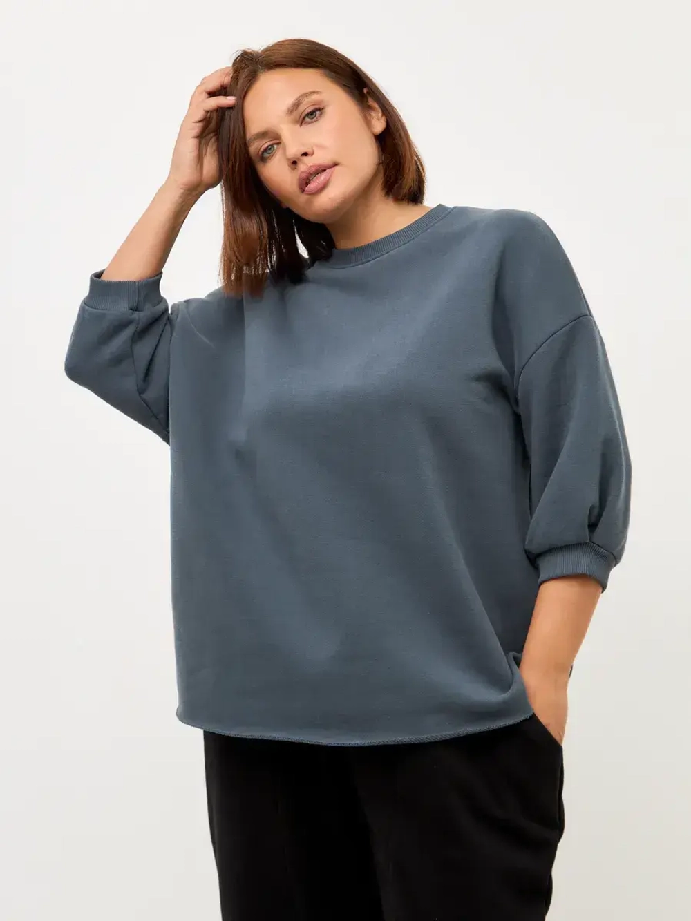 Свитшот оверсайз утепленный с рукавами 3/4 серый