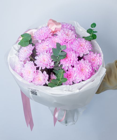 Хризантема с эвкалиптом "S"