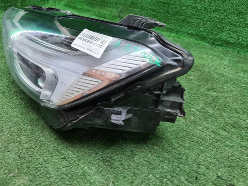 Фара левая Volvo XC60 2 (2017-2021) LED