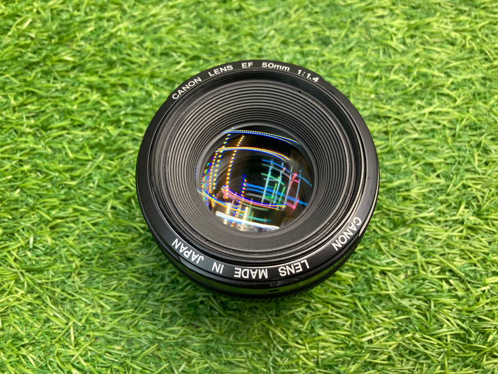 Canon EF 50mm 1.4 USM