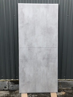 Входная металлическая дверь с зеркалом RеX (РЕКС) 25 кварц черный, фурнитура на Квадратной розетке, цвет хром/ ФЛ-290 Бетон светлый