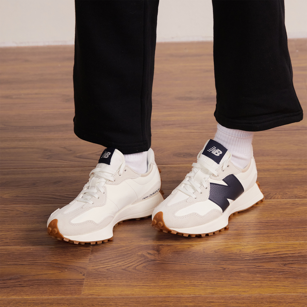 Кроссовки New Balance Nb 327 (Женская размерная сетка)