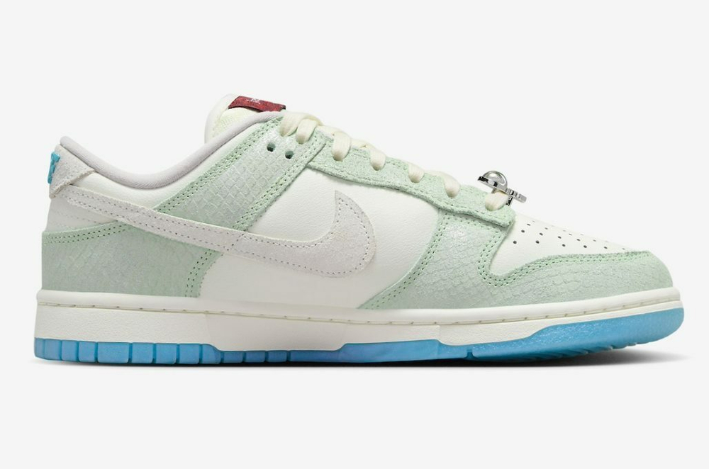 Nike Dunk Low LX Year Of The Dragon