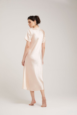 Сорочка Vivis Dorotea bullet сливочная