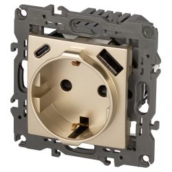 Розетка ЭРА Elegance 14-4108-04 2P+E 16A-250В со шторками с USB type-A+C 5В-3А шампань