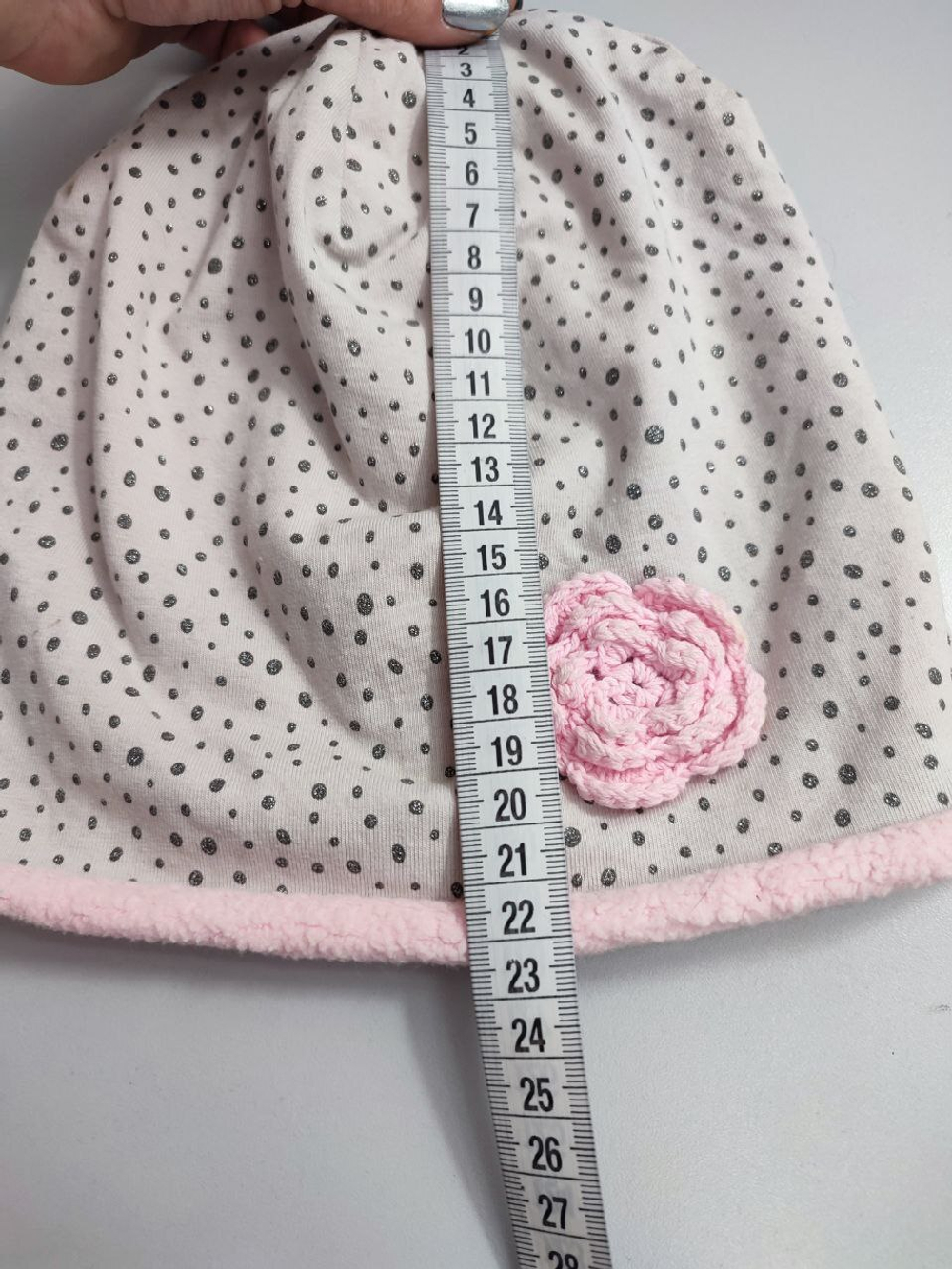 Шапка красивая