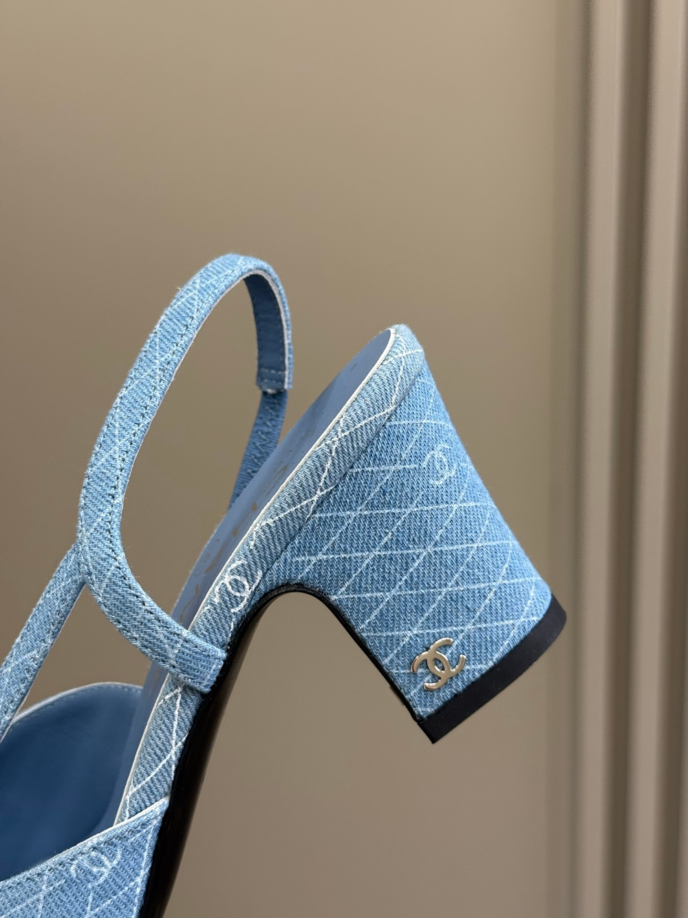 Chanel Slingback (2 variants)