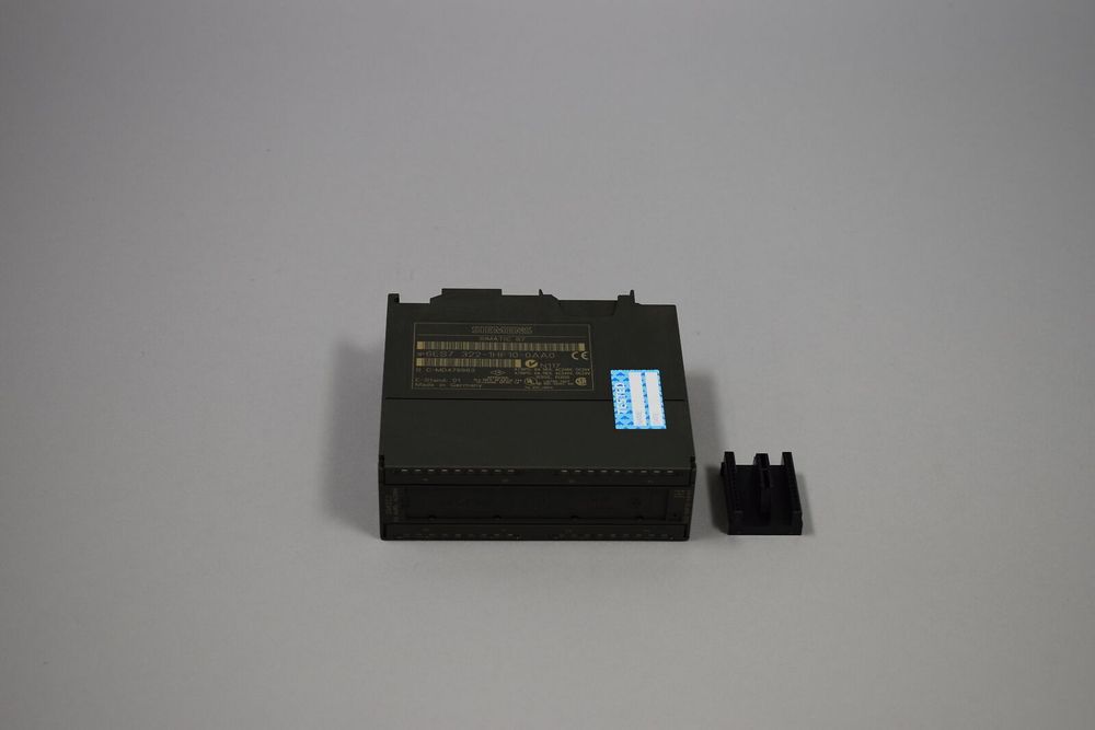 Б/у SIEMENS 6ES7322-1HF10-0AA0