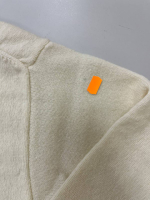 Дефект полотна. Пятно. Джемпер Special 2.0 из мериноса и кашемира. С высоким воротом. Цвет молочный. Размер SM. №2