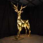 светодиодный олень полигональный, цвет золотой