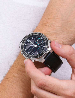 Часы Casio EFV-C110L-1AVEF
