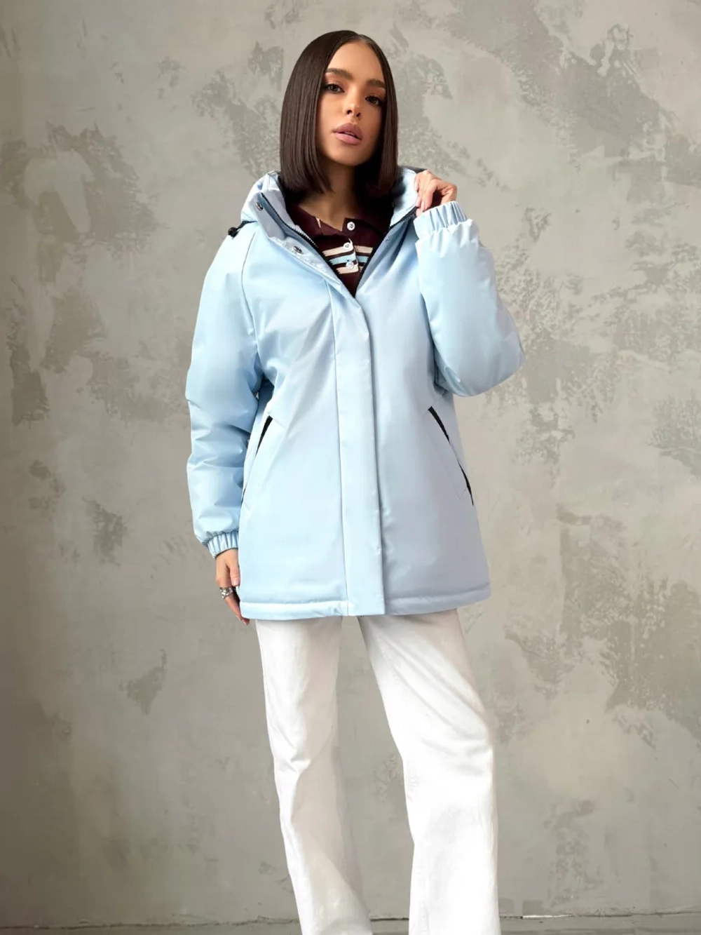 Куртка весенняя удлиненная с капюшоном