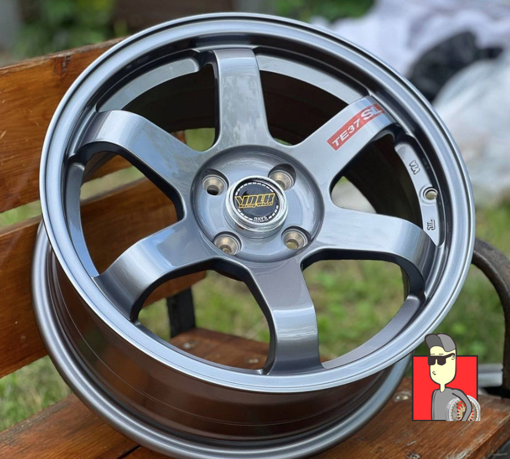 Комплект дисков Rays TE37 6003 15x7 et30 4x100