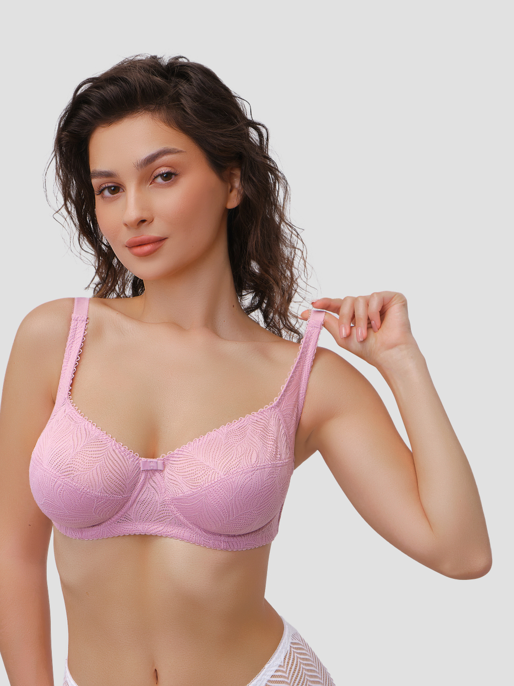 Бюстгальтер OIRO Cora Мягкая чашка