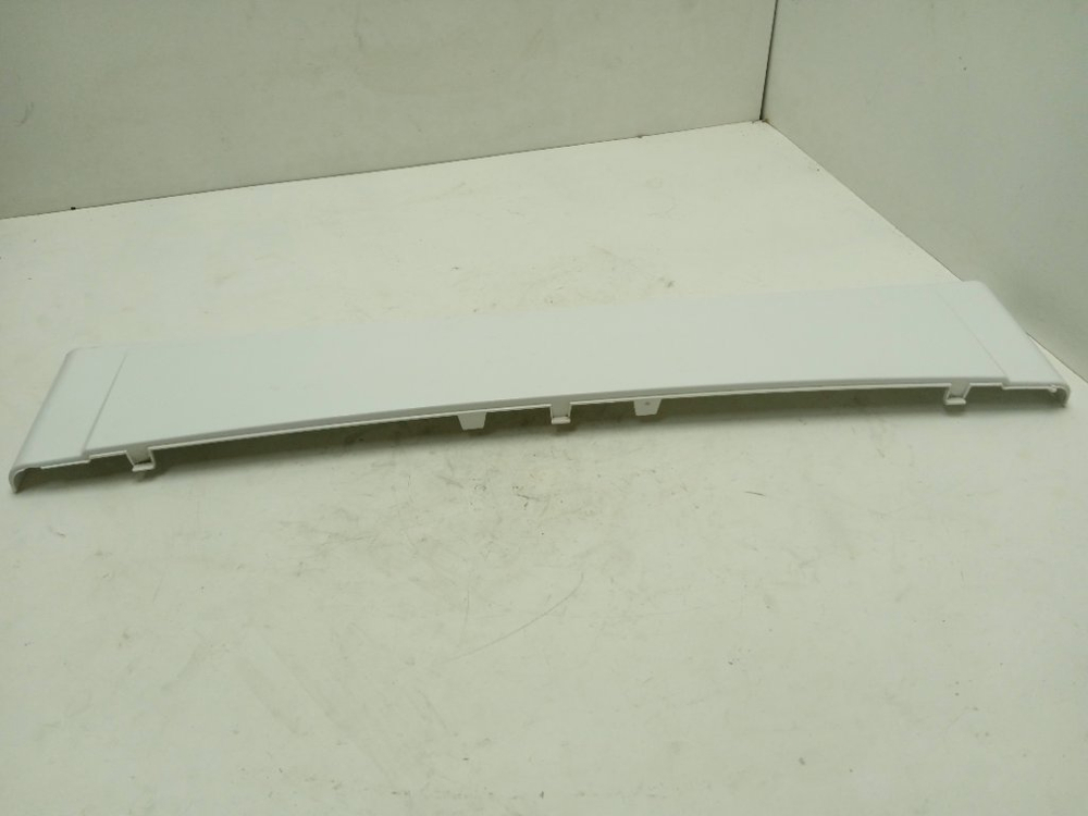 IWSD51051 кт129 Декоративная нижняя панель для стиральной машины Indesit 148025753 б/у