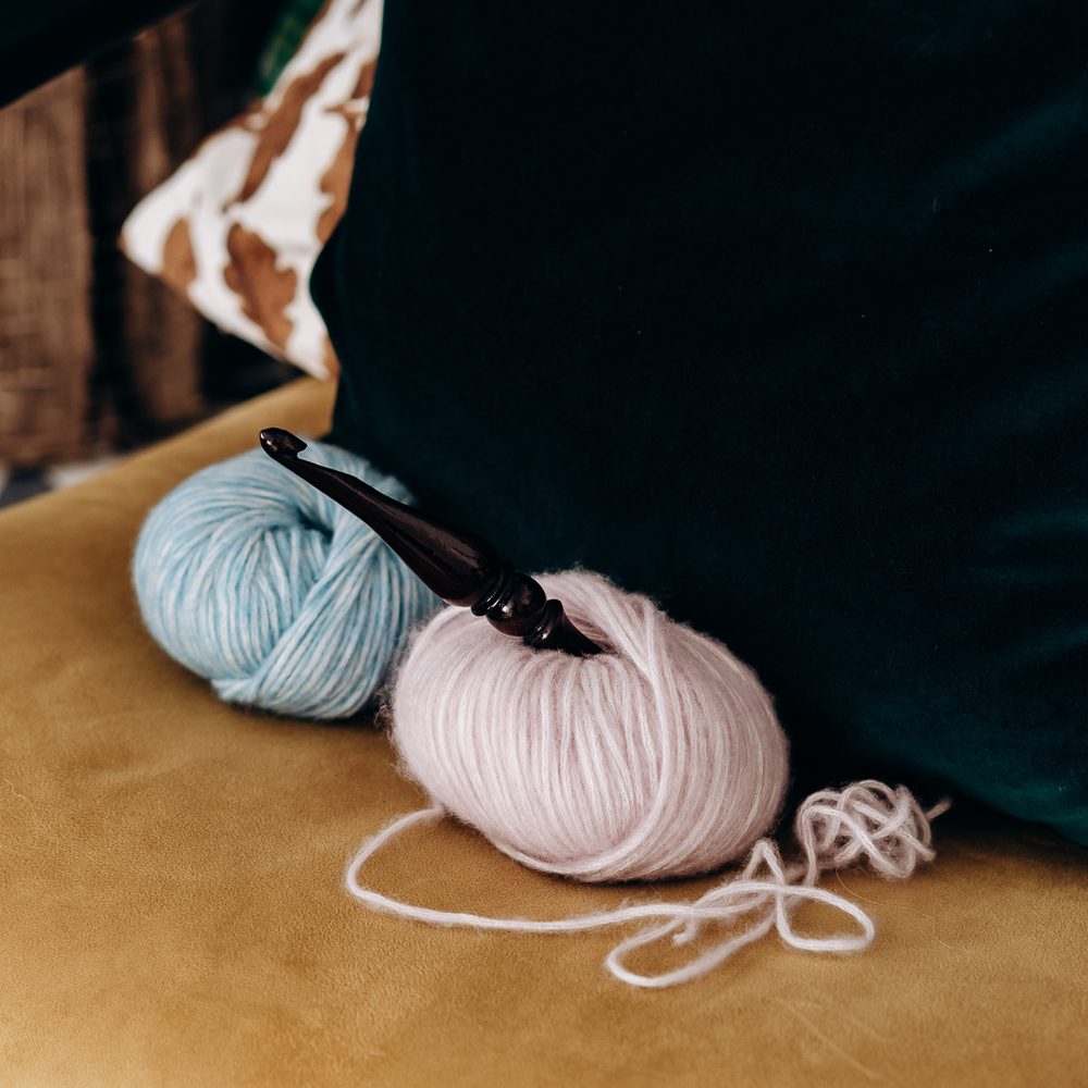 Деревянный крючок для вязания из древесины кедра 9 мм. K205