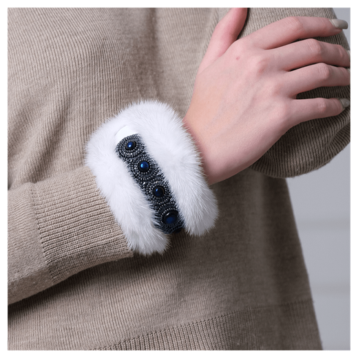 Браслет из меха «Поцелуй Зимы»