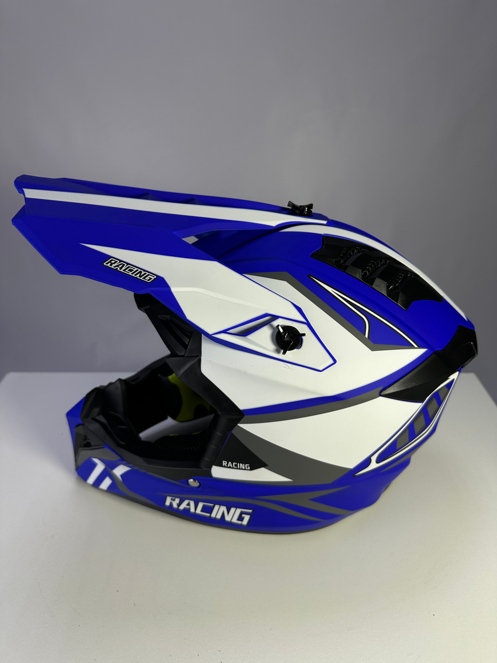 Мотошлем WLT RACING матовый