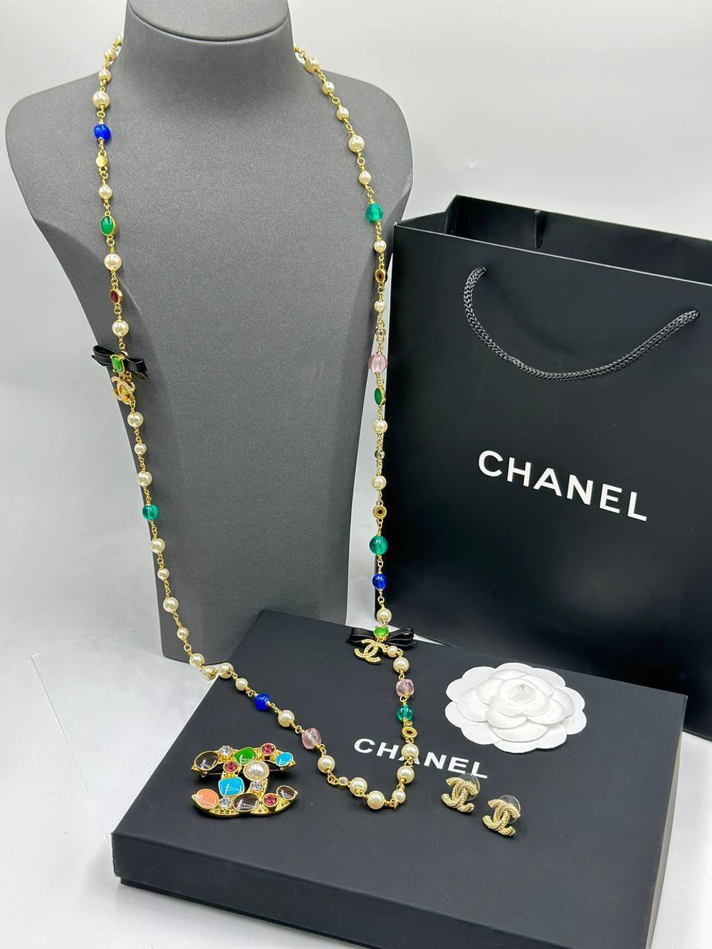 Брошь CHANEL
