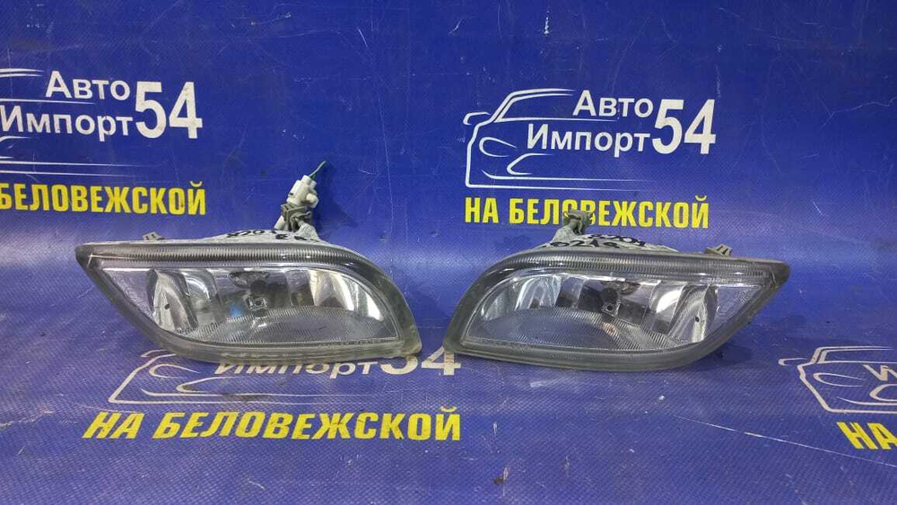 Туманка левая SUZUKI AERIO 2003-2007