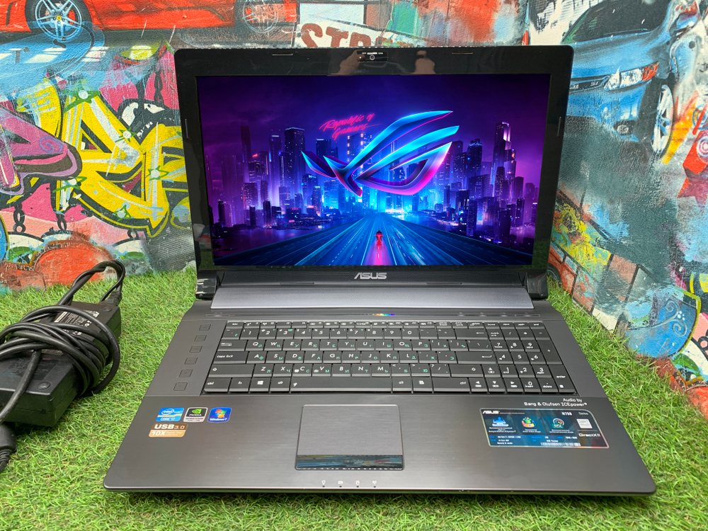 Игровой Ноутбук Asus 17.3" i7/540M 2GB/6GB/SSD128