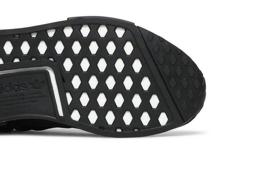 Кроссовки Pharrell Williams X Adidas Originals Nmd Human Race "Triple Black"