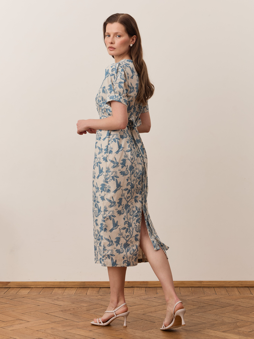 Платье с коротким рукавом