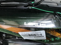 Битая Фара правая Lexus ES 7 (2018-2021) LED