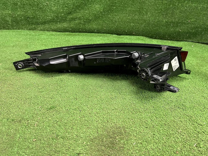 Фонарь правый внешний Porsche Panamera 2 971 20-23