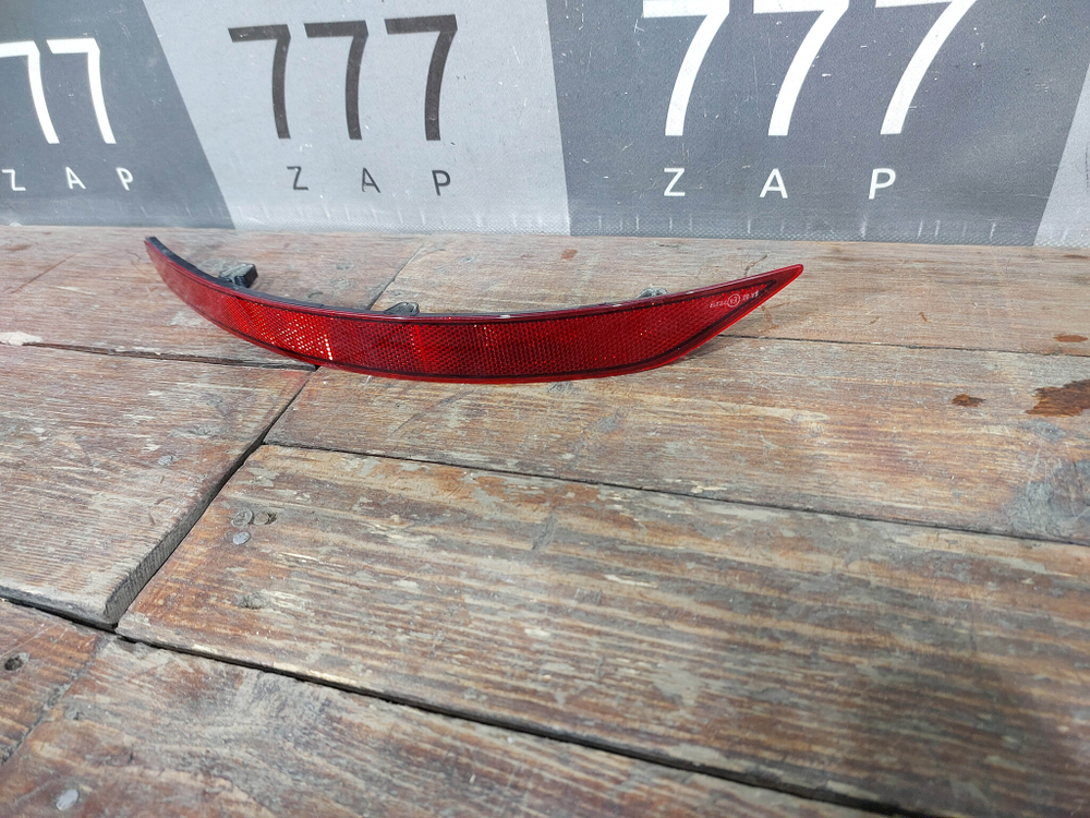 Катафот задний левый Skoda Rapid 2 20-нв Б/У Оригинал 60U945105