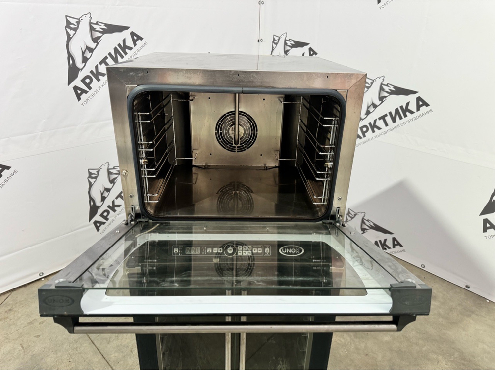 Печь конвекционная UNOX XFT 135