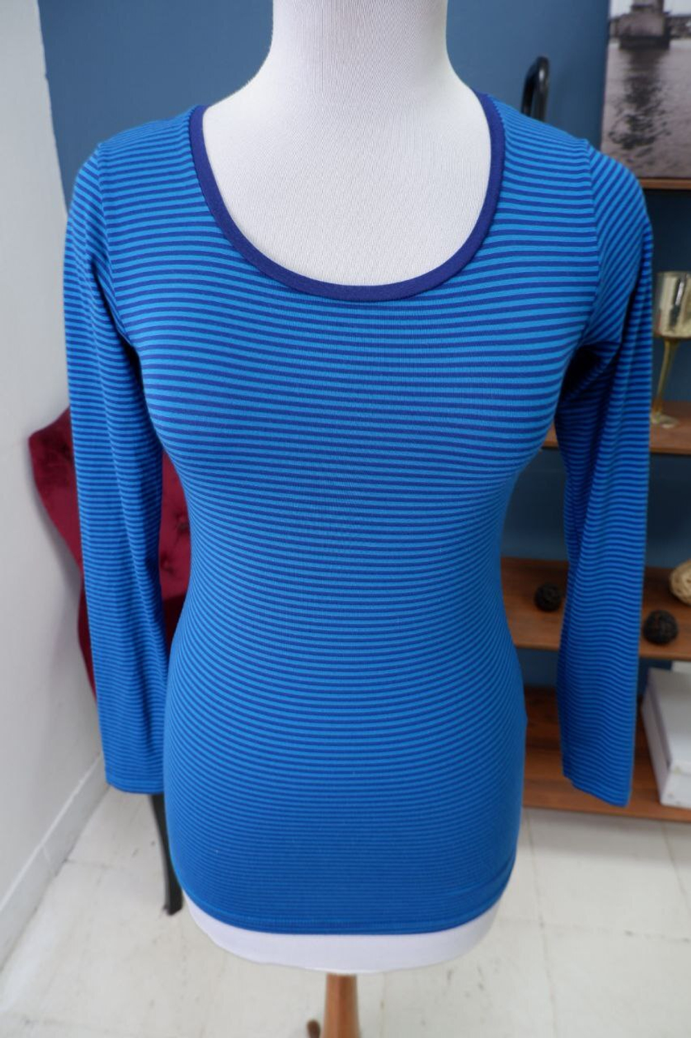 Джемпер с полосками 40 размер