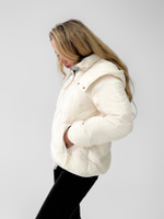 Куртка 108 на молнии с капюшоном и косыми карманами