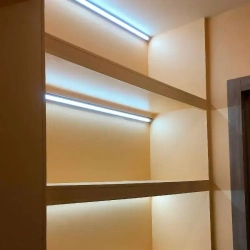 Профиль угловой 2 метра (1 шт) алюминиевый 16x16мм 2м для светодиодной ленты с рассеивателем