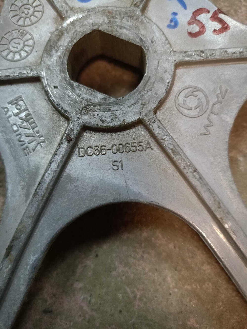 55 Шкив барабана для стиральных машин Samsung DC66-00655A б/у